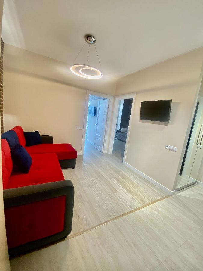 Business Lux Apartment Solomon City Chişinau Exteriör bild