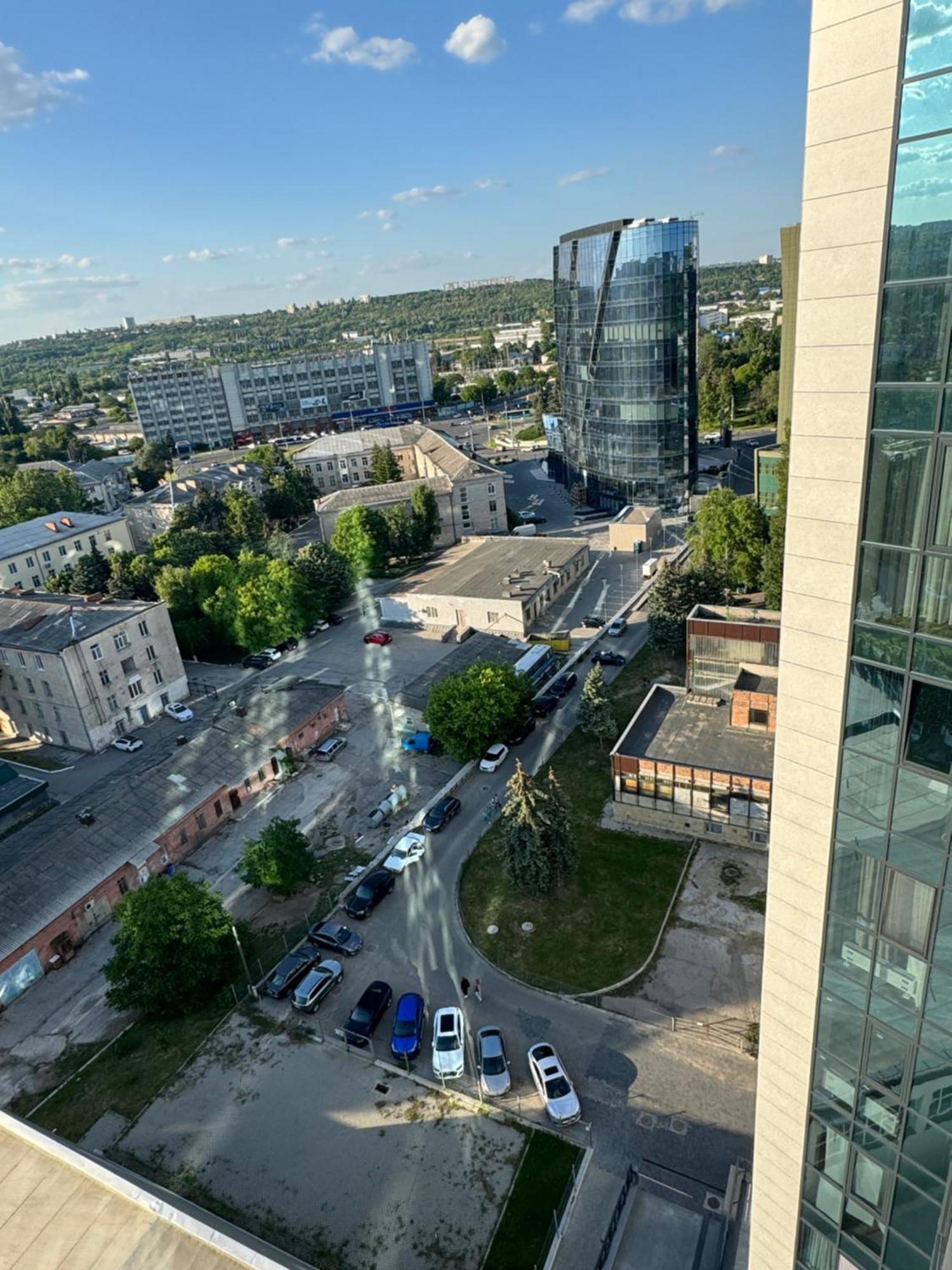Business Lux Apartment Solomon City Chişinau Exteriör bild
