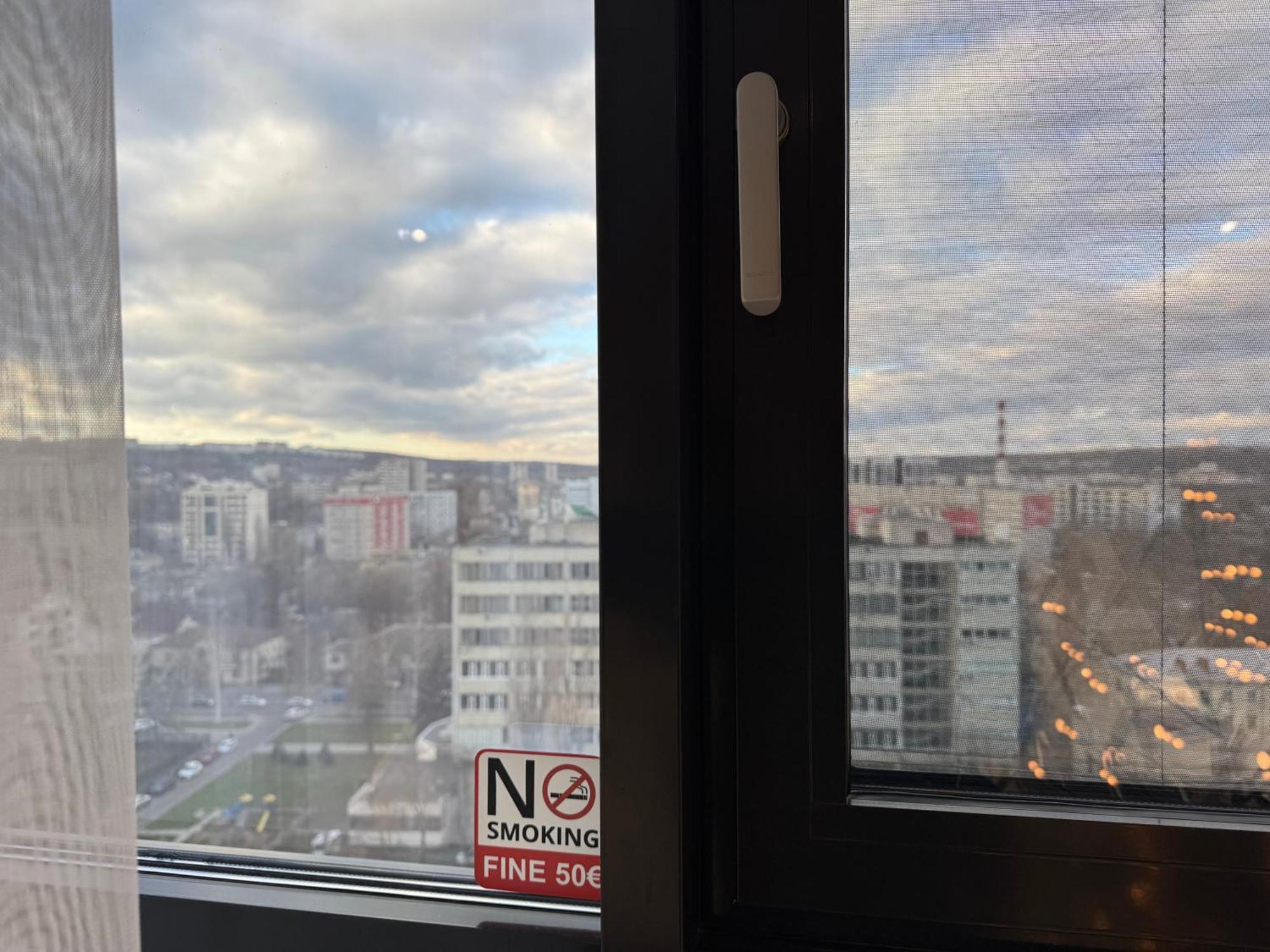 Business Lux Apartment Solomon City Chişinau Exteriör bild