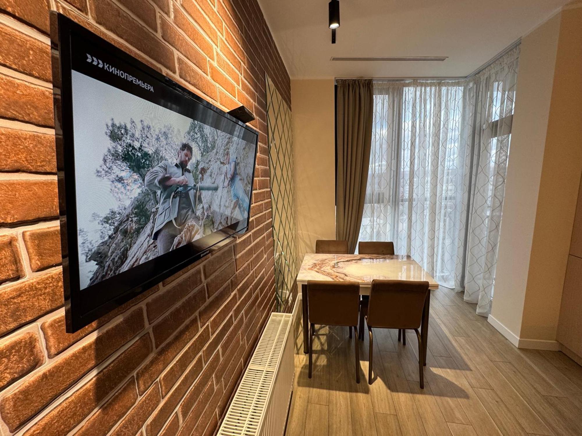 Business Lux Apartment Solomon City Chişinau Exteriör bild